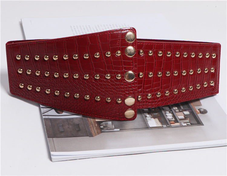 Studded Retro Wide Belt