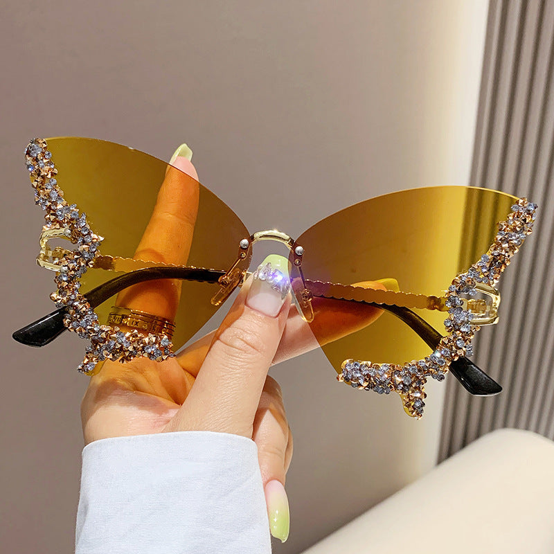 Women Oversized Luxury Diamond Butterfly Sunglasses